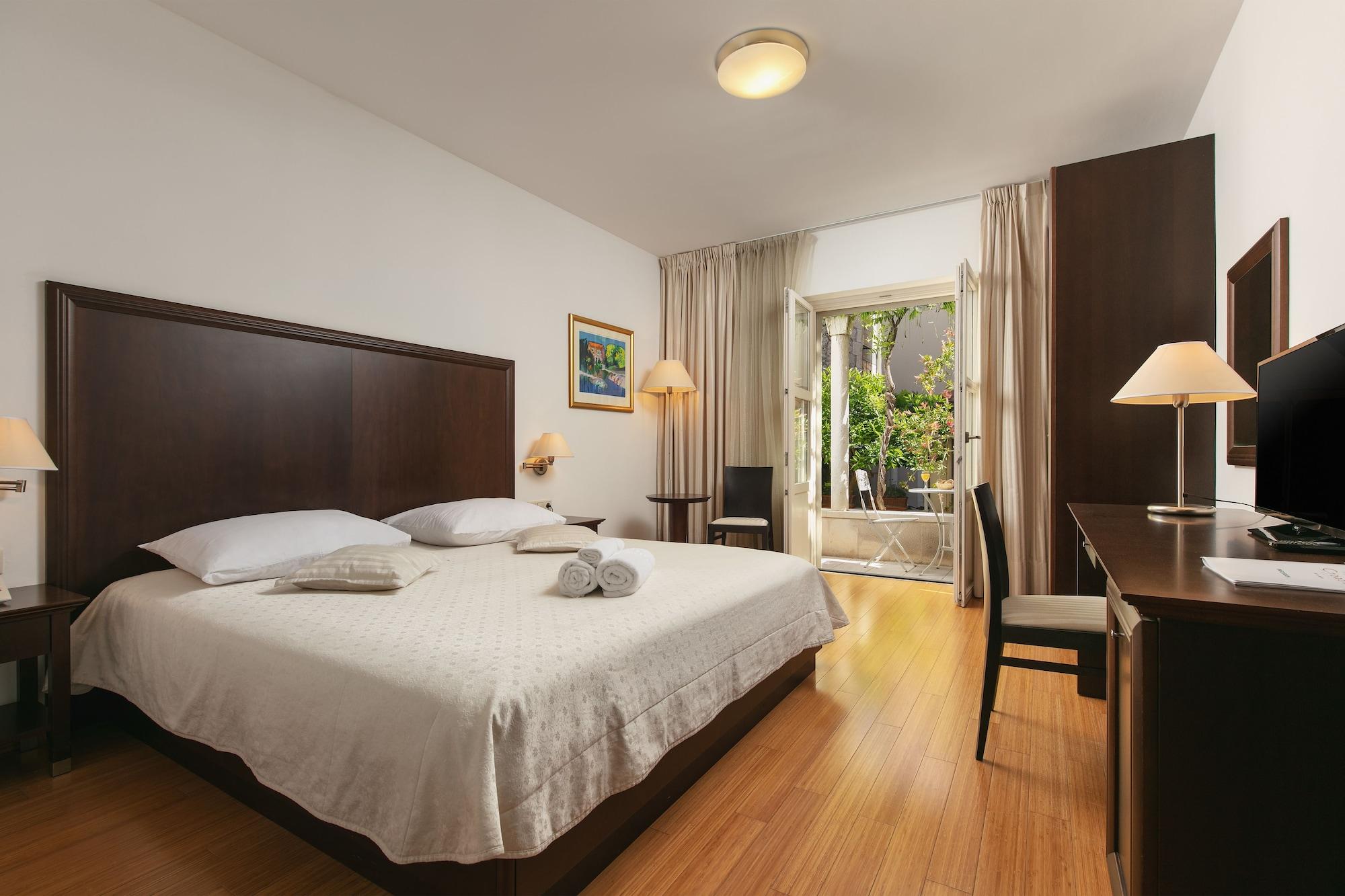Hotel Croatia Baska Voda Bagian luar foto