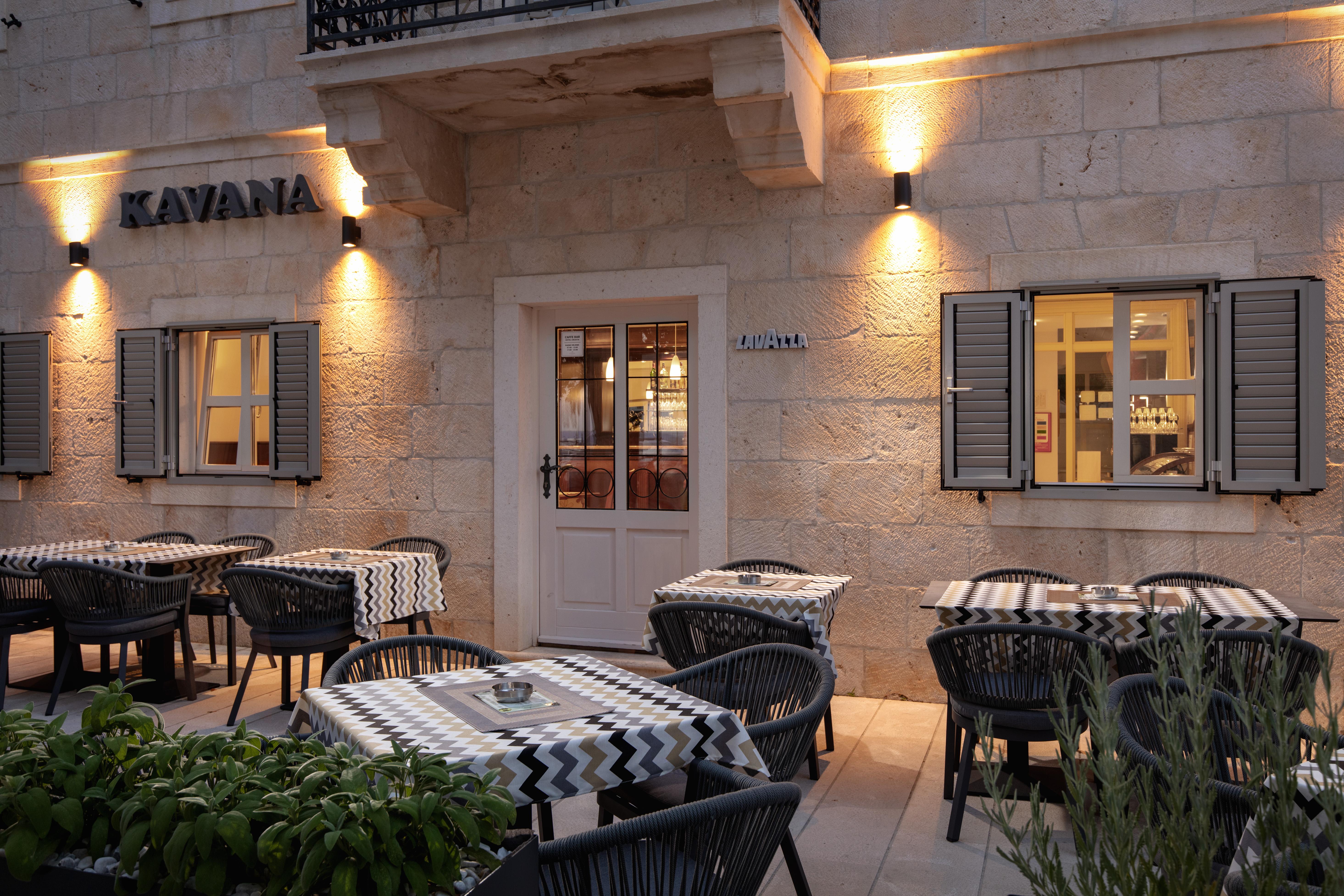 Hotel Croatia Baska Voda Bagian luar foto