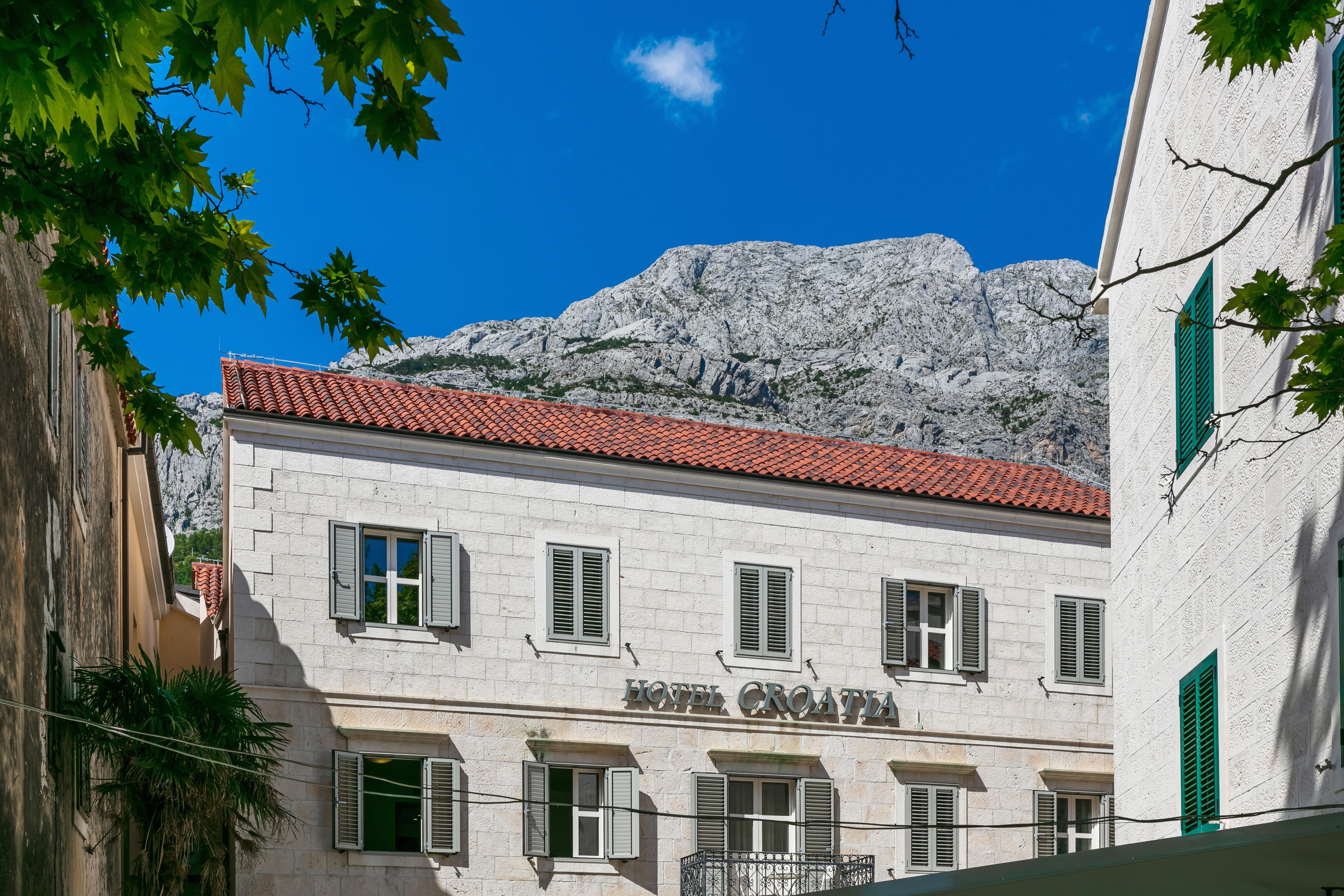 Hotel Croatia Baska Voda Bagian luar foto