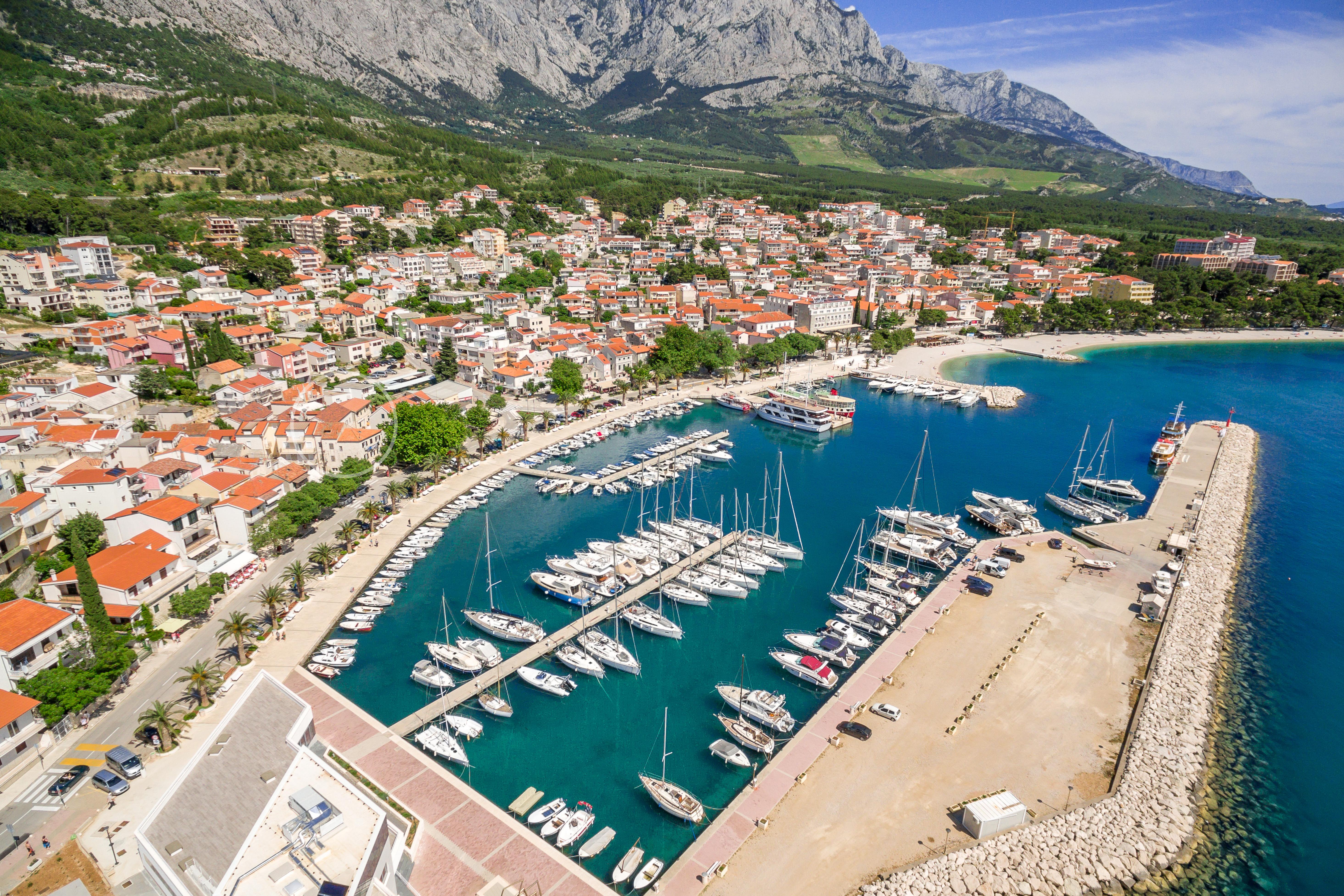 Hotel Croatia Baska Voda Bagian luar foto