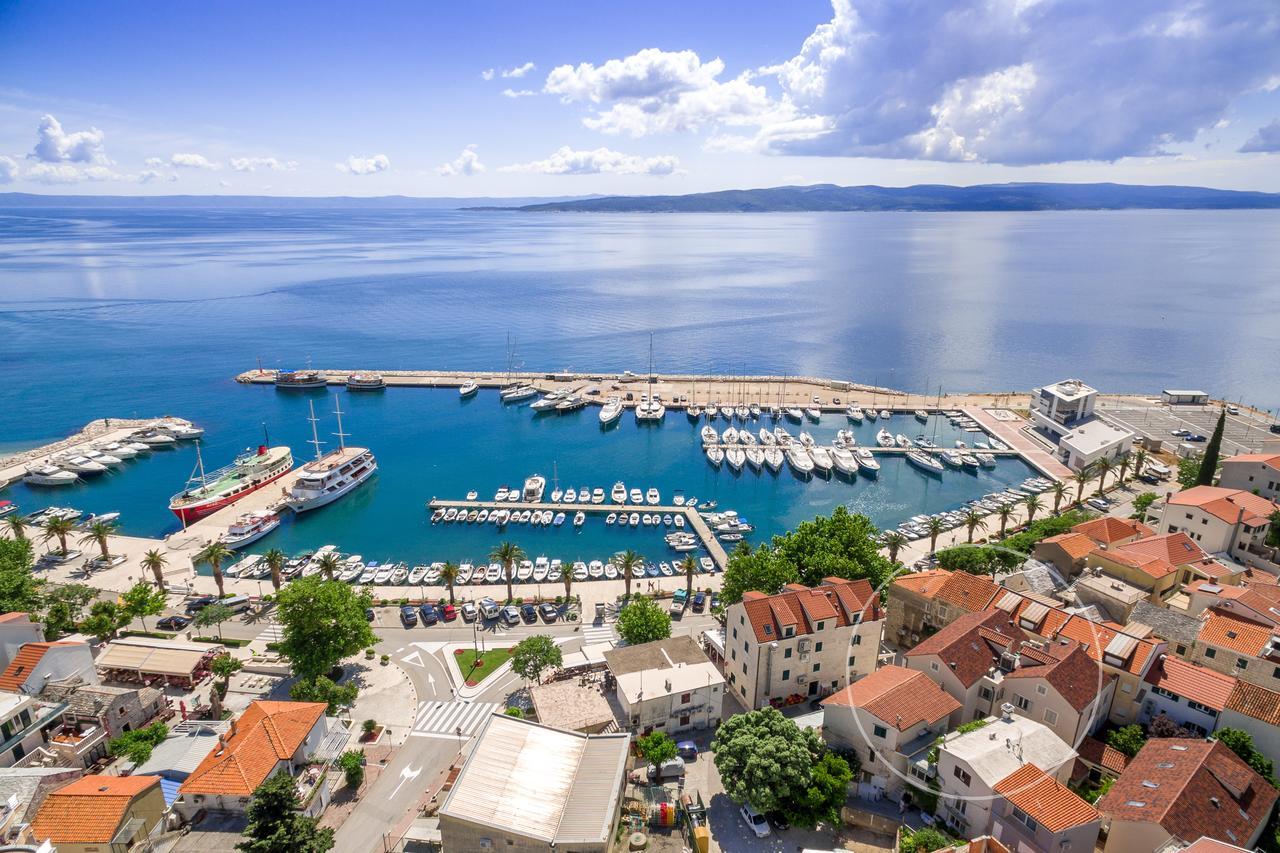 Hotel Croatia Baska Voda Bagian luar foto