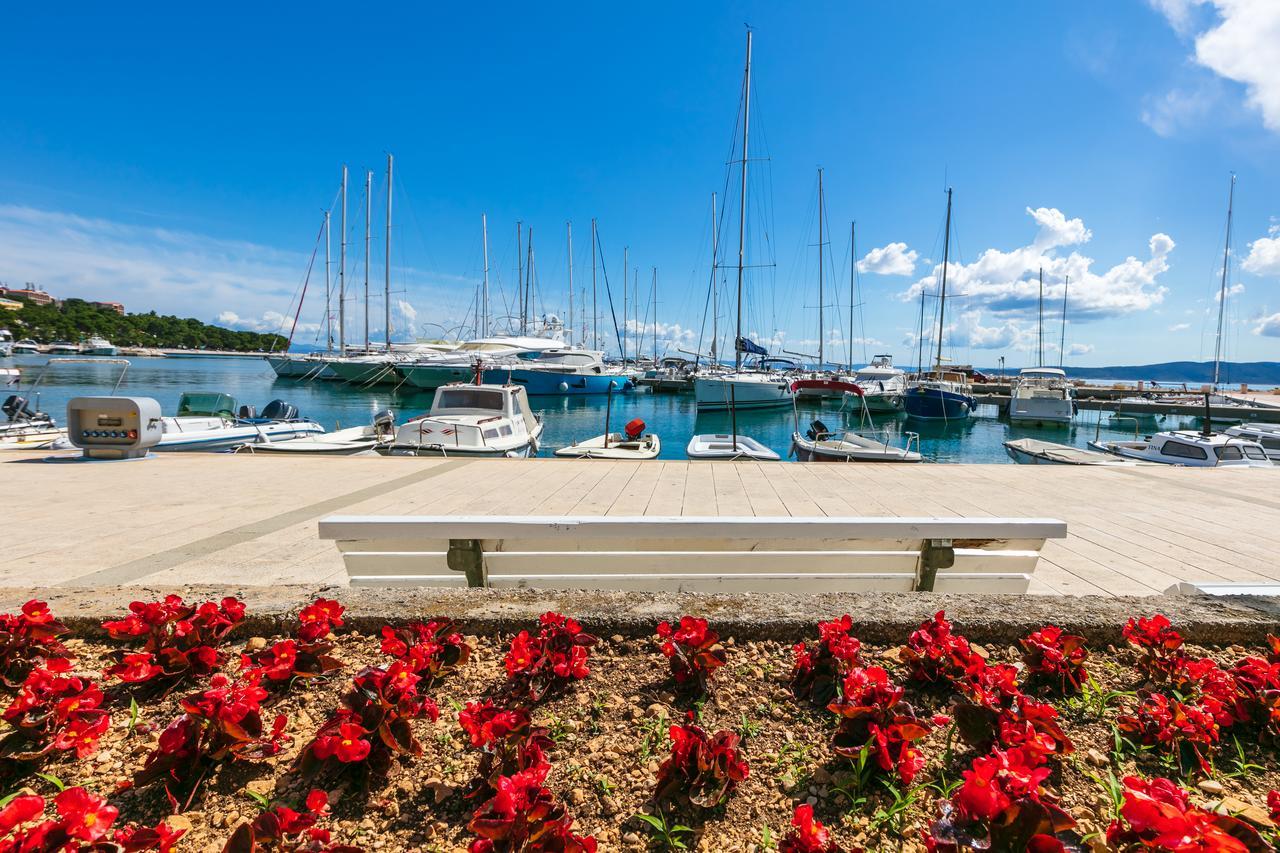 Hotel Croatia Baska Voda Bagian luar foto